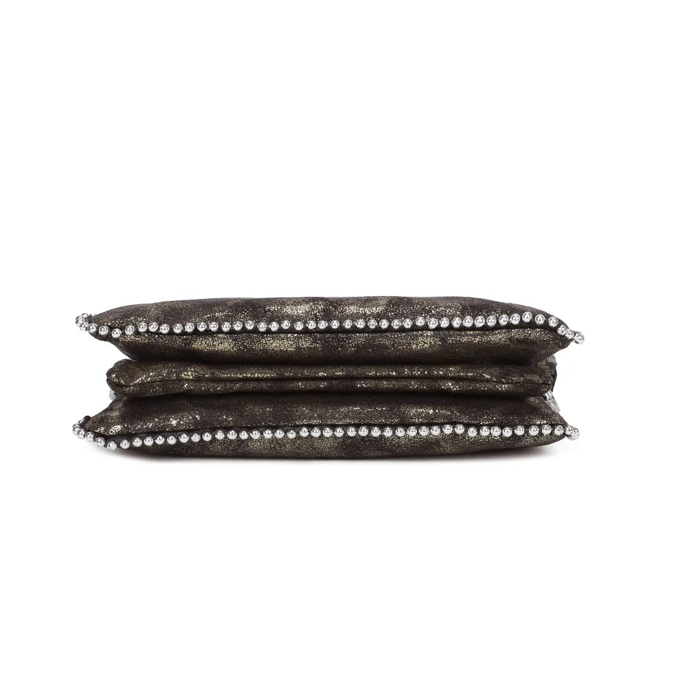 Dessous du sac Aurora thegold, bordé de petites billes métalliques argentées sur tout le contour – réf. KJ-62015