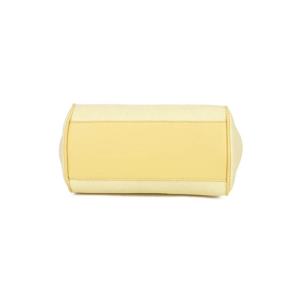 Dessous du sac Aurore jaune, base structurée bordée d’un passepoil lisse assorti aux anses – réf. A-9145