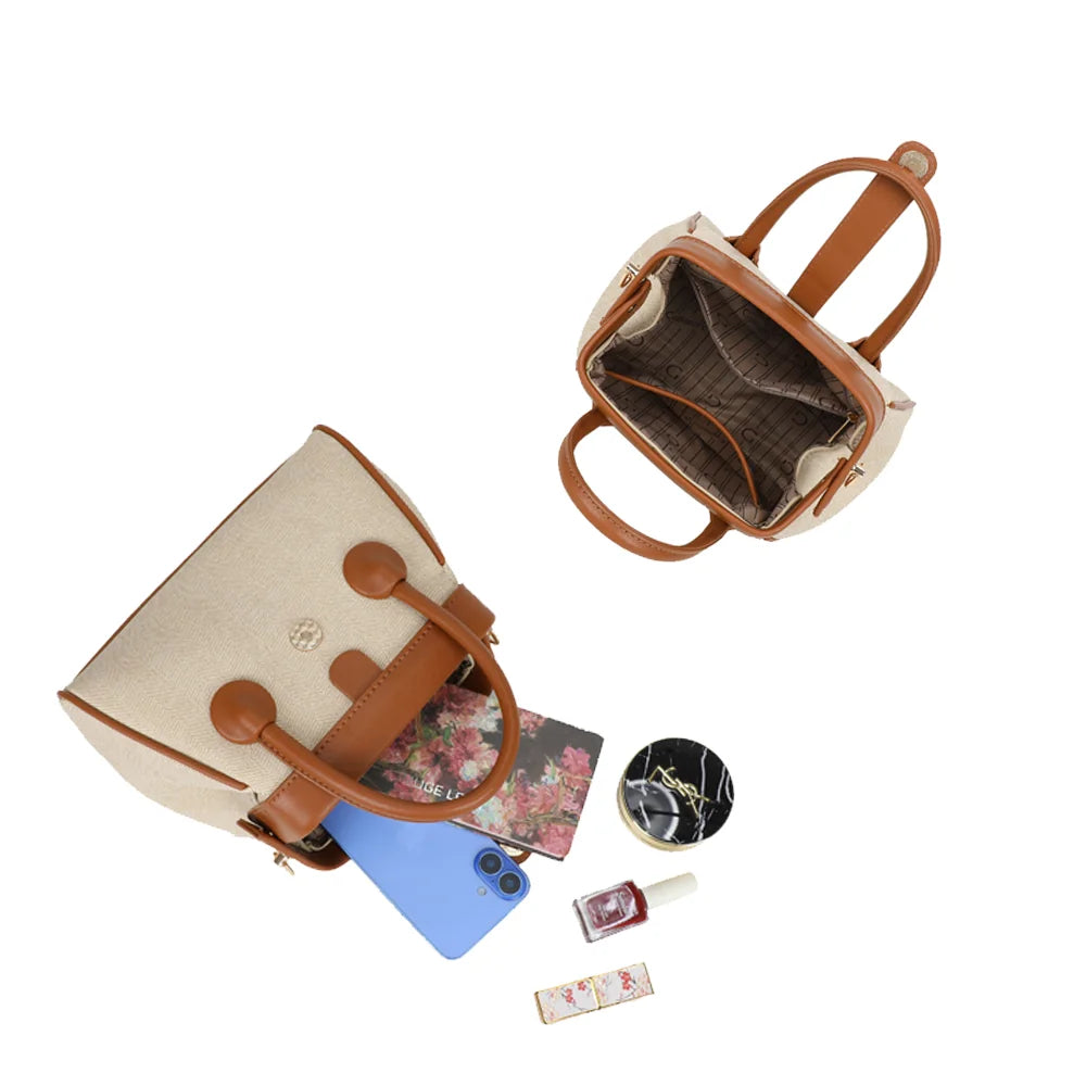 Intérieur du sac Aurore taupe/marron : compartiment doublé et poche intérieure pour vos essentiels – réf. A-9145
