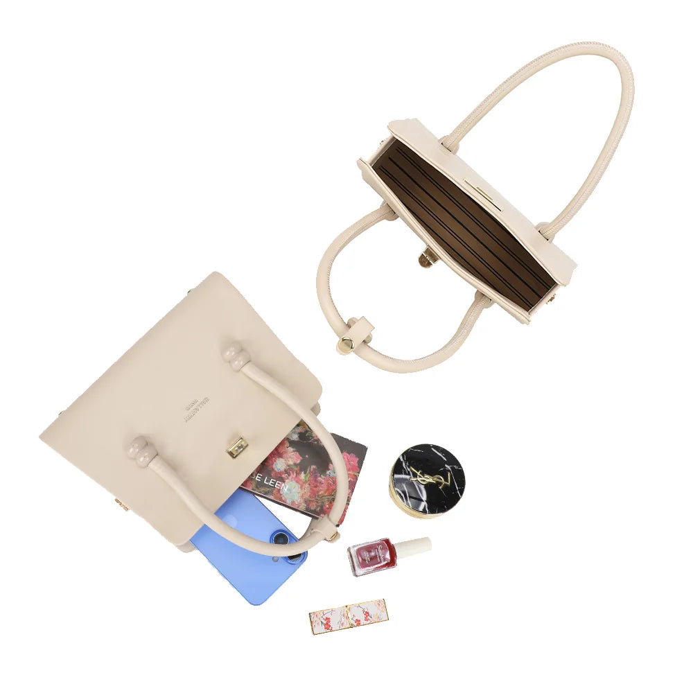 Intérieur du sac Azura beige : compartiment doublé pour téléphone, maquillage et petits essentiels – réf. YL-26016-1