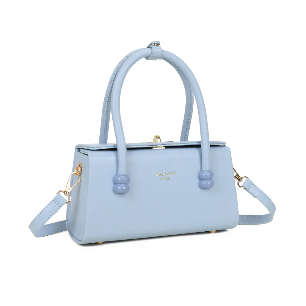 Azura bleu clair de trois quarts : volume structuré, fermoir doré et perles décoratives aux poignées – réf. YL-26016-1