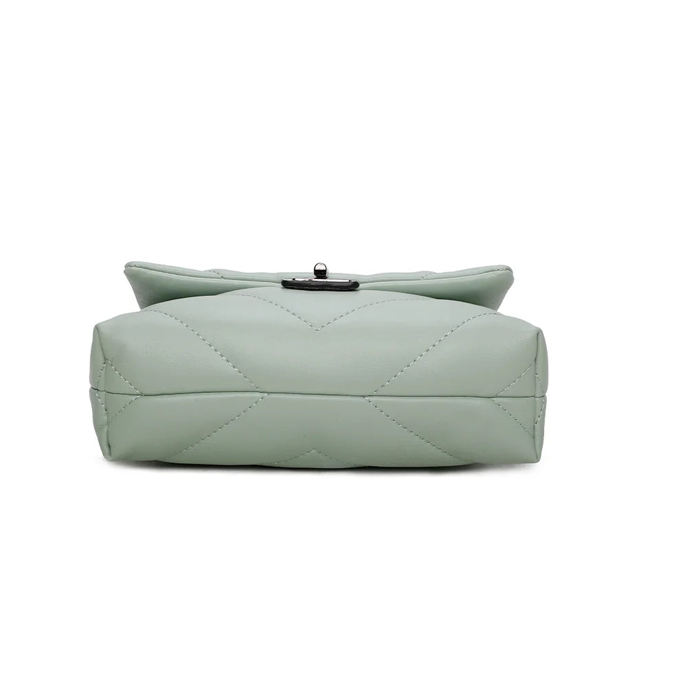 Dessous du Bianca vert clair, un format compact de 22 × 8 × 16 cm, léger à porter au quotidien – réf. R-1583