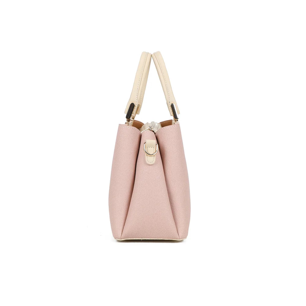 Profil du Cambridge rose/beige : soufflet latéral et anneau doré pour la bandoulière amovible – réf. DQ-8728