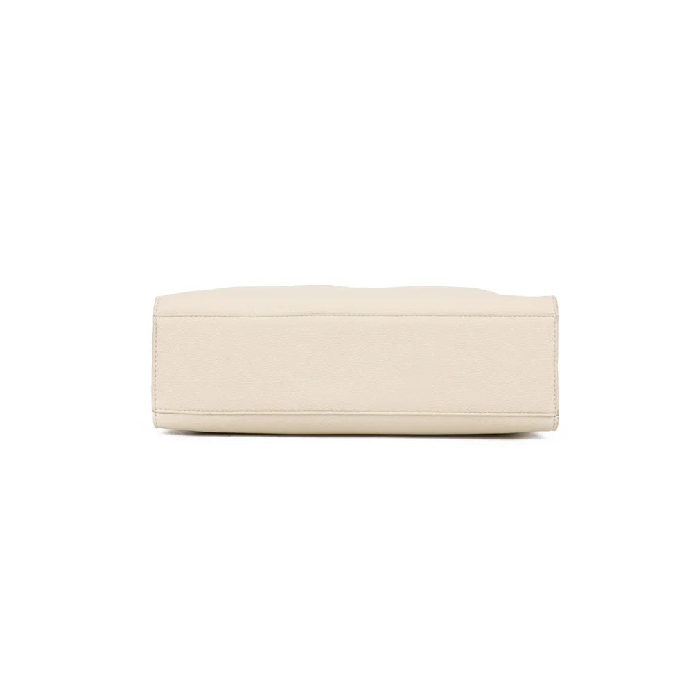 Dessous du Camélia beige en simili cuir grainé, pour une structure semi-rigide qui garde sa tenue – réf. MW-24002