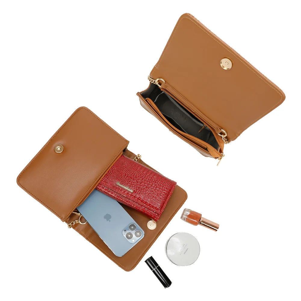 Intérieur du Camille camel : rabat à bouton-pression doré et poche zippée pour smartphone et essentiels – réf. C-0154