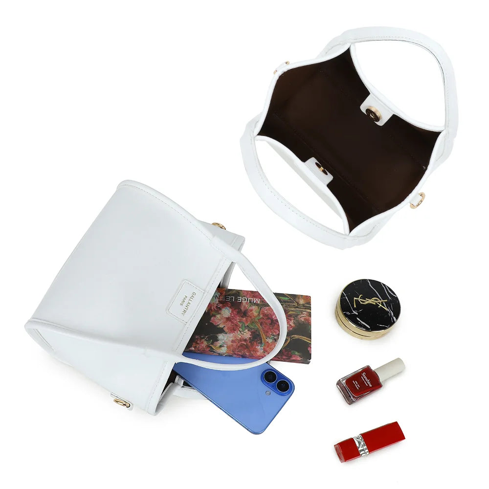 Intérieur du City Pop blanc : compartiment principal pour téléphone et petits essentiels – réf. R-2035