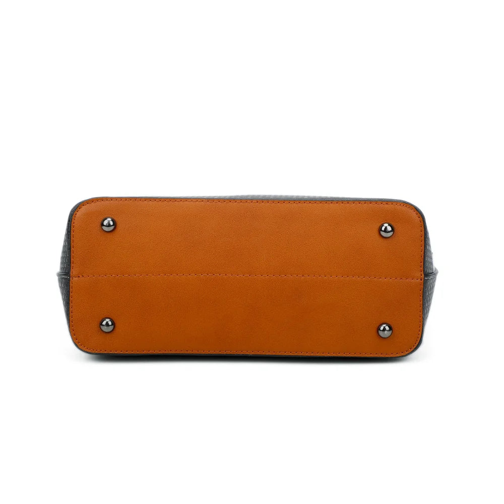 Dessous du Contrast Pop taupe/marron, dans la continuité des bandes contrastées du sac – réf. M-9329-17
