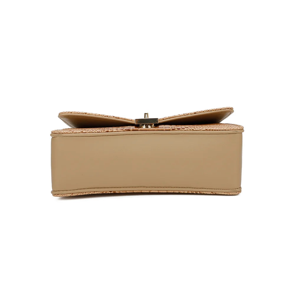 Dessous du sac Corail champagne, base structurée qui garde la forme du sac – réf. R-6661