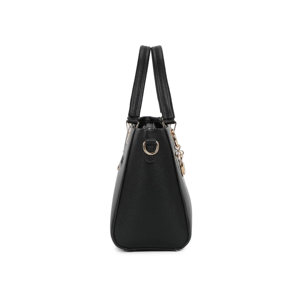 Profil du sac Élancia noir : 12 cm de profondeur et anneau doré pour fixer la bandoulière – réf. DQ-8696