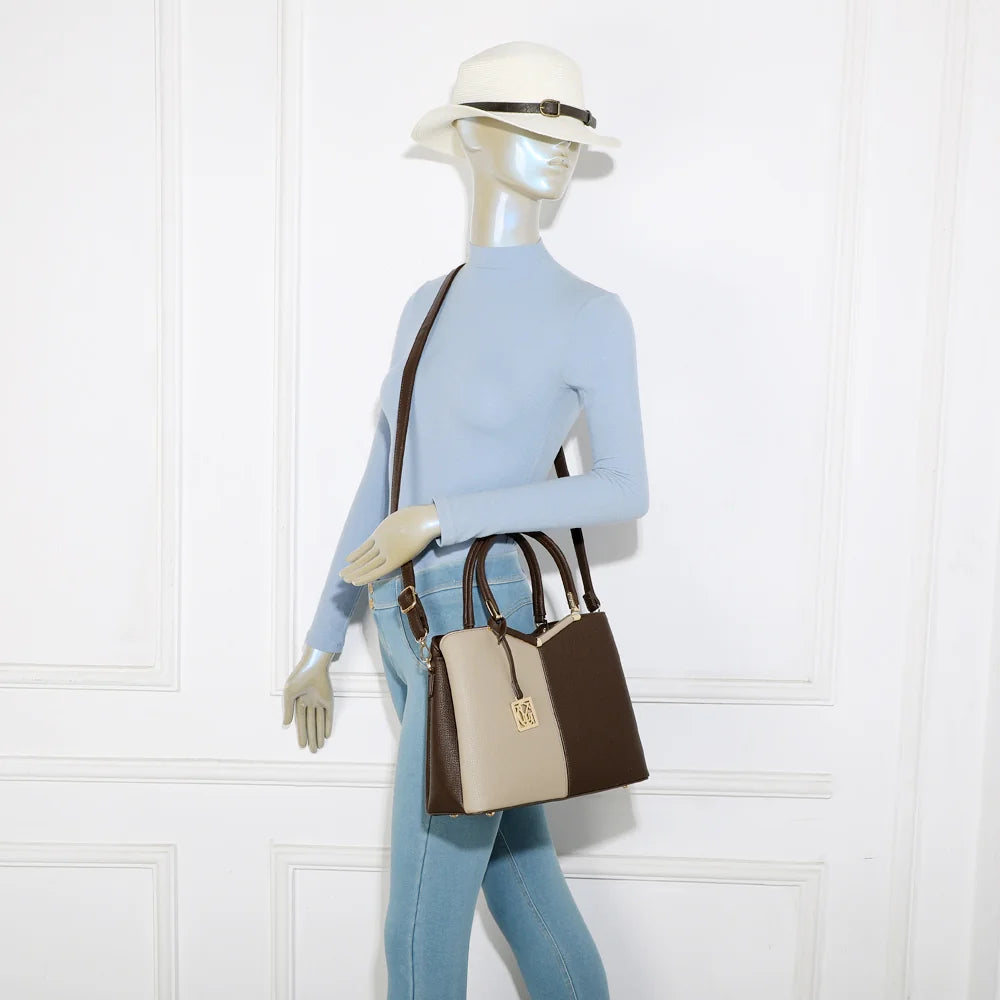 Sac à main femme Élisa café porté, un format pensé pour le bureau comme pour les sorties – réf. A-9130