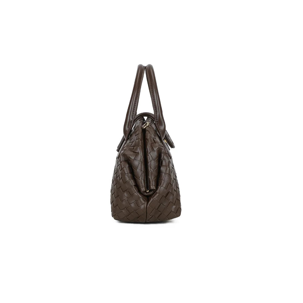 Profil du sac Émeraude Douce café : anneau doré latéral pour accrocher la bandoulière amovible – réf. DG-5809