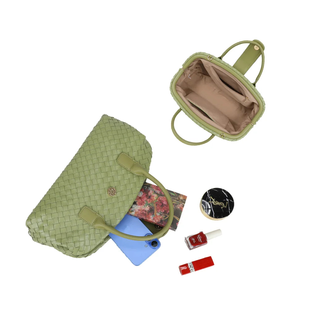 Intérieur du sac Émeraude Douce vert : compartiment principal doublé et poche intérieure pour les essentiels – réf. DG-5809