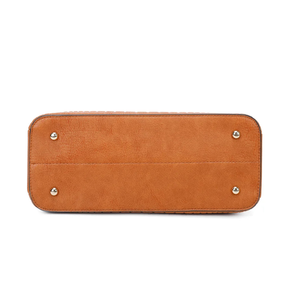 Vue de dessous du Fiora camel, sac à main structuré en simili cuir embossé façon croco – réf. M-9354