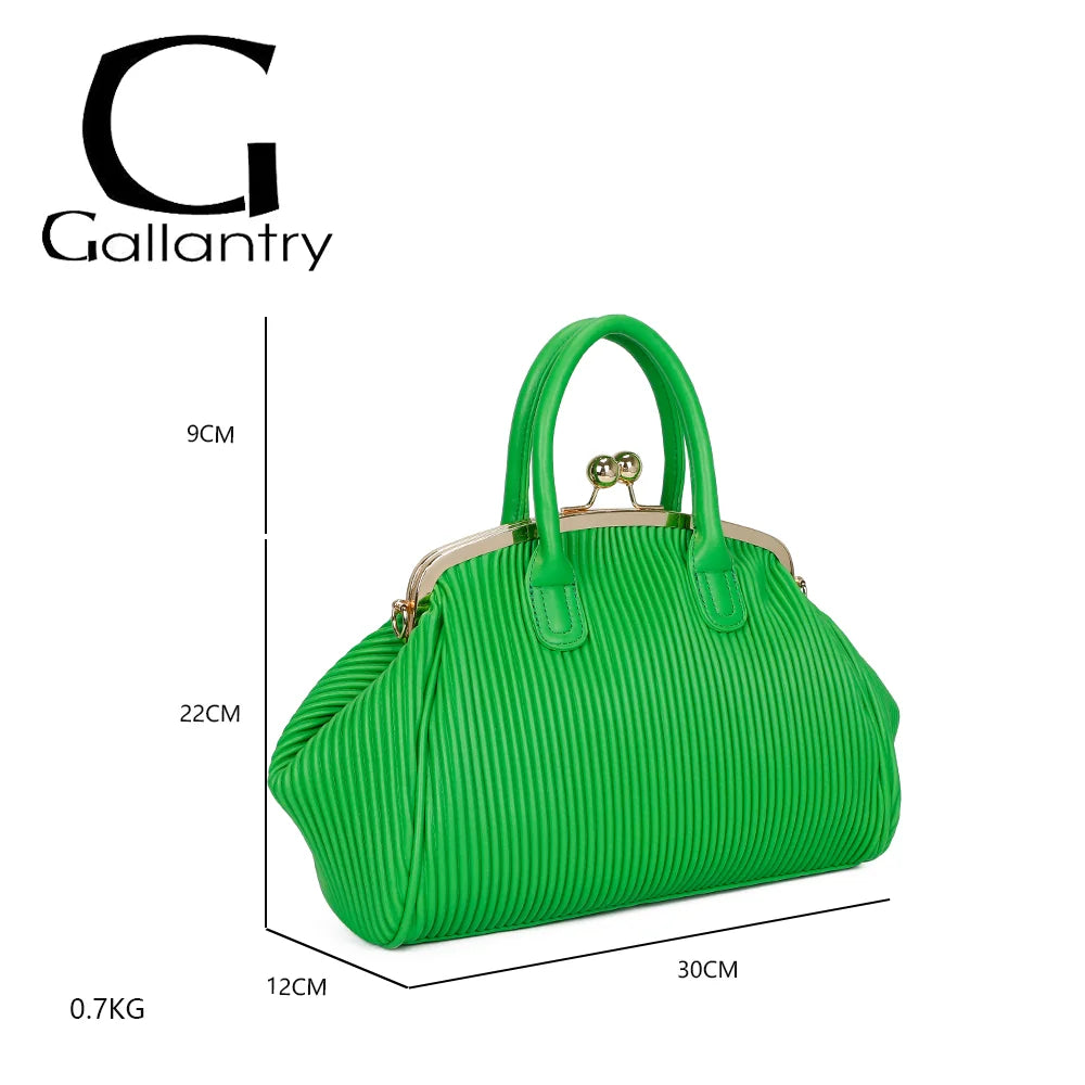 Dimensions du Gabrielle Retro vert : 30 × 12 × 22 cm, anses de 9 cm de hauteur, poids 0,7 kg – réf. R-1691-1
