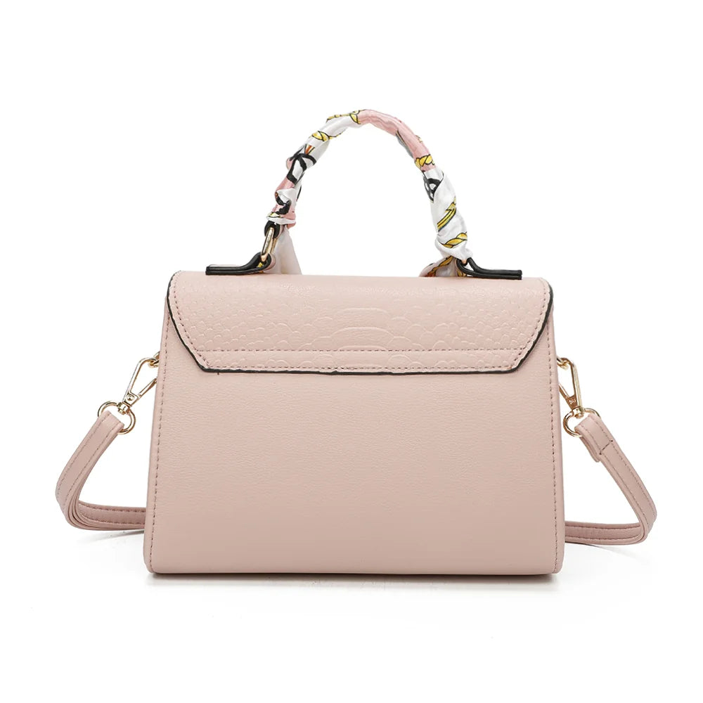Dos du Giuliana rose, surface grainée et ligne nette de la silhouette structurée – réf. M-9382-1