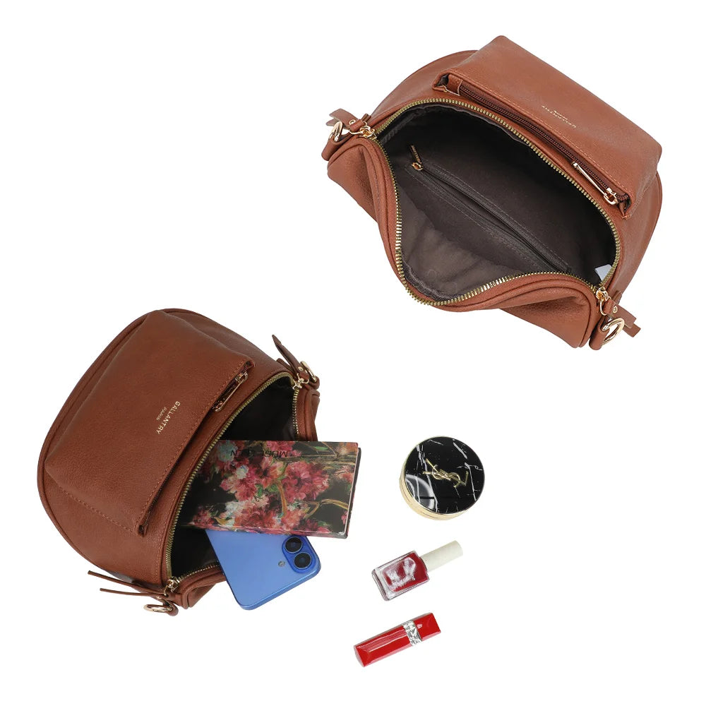 Intérieur du Glamour marron foncé : compartiment zippé pour smartphone, petit carnet et essentiels beauté – réf. Z-83047