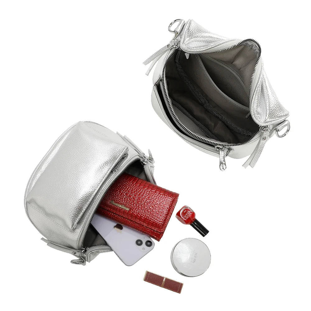 Intérieur du Glamour Shiny argent : compartiment zippé qui accueille portefeuille, smartphone et maquillage – réf. Z-83047-1