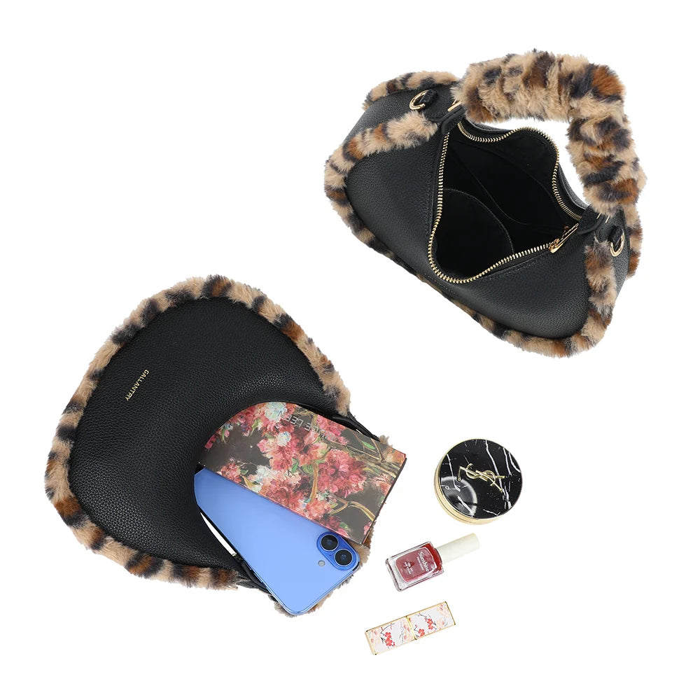 Intérieur zippé du Hanae Féline noir : téléphone, carnet et petits essentiels beauté y trouvent place – réf. A-9108