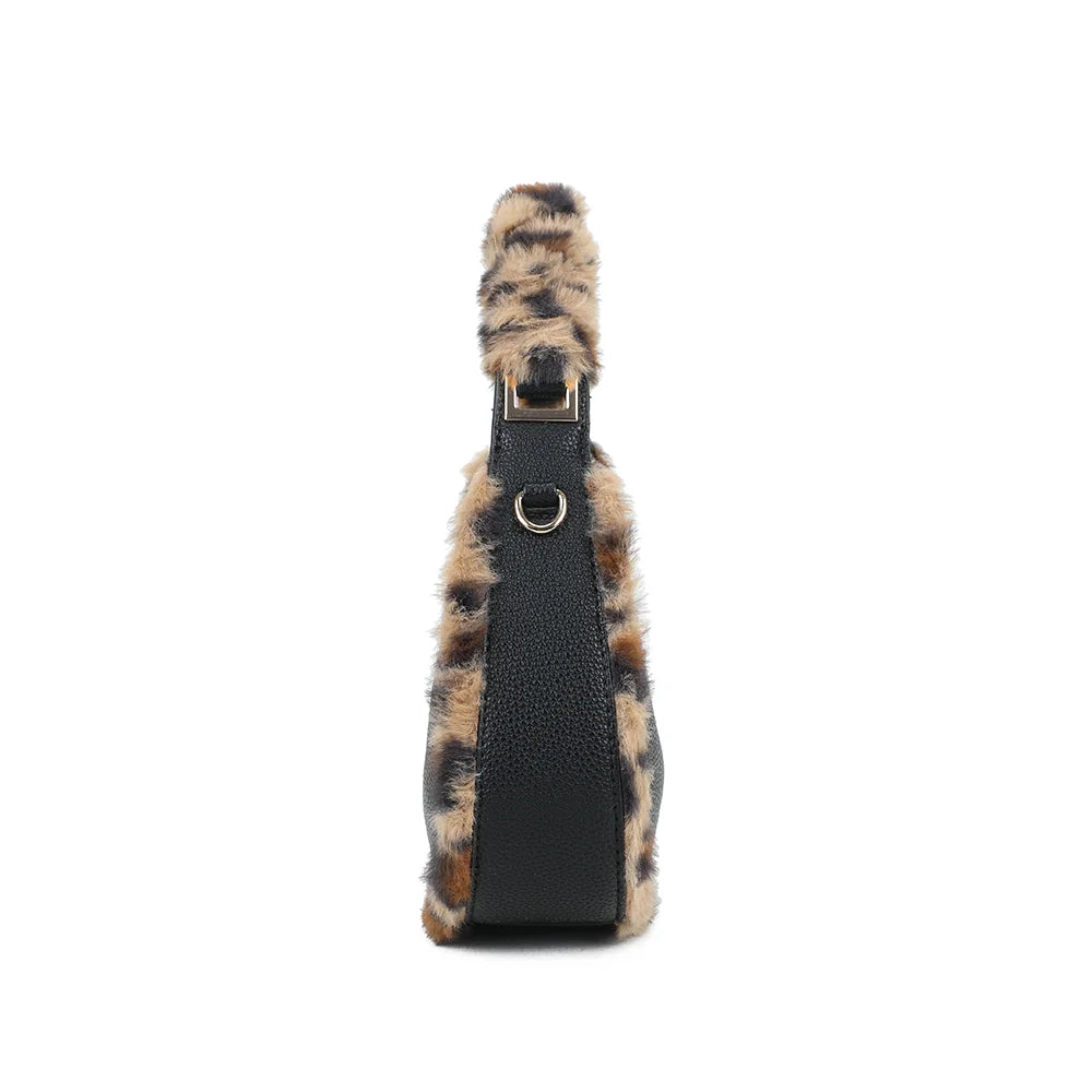 Profil du Hanae Féline noir : 7 cm de profondeur et côtés bordés de fausse fourrure léopard – réf. A-9108