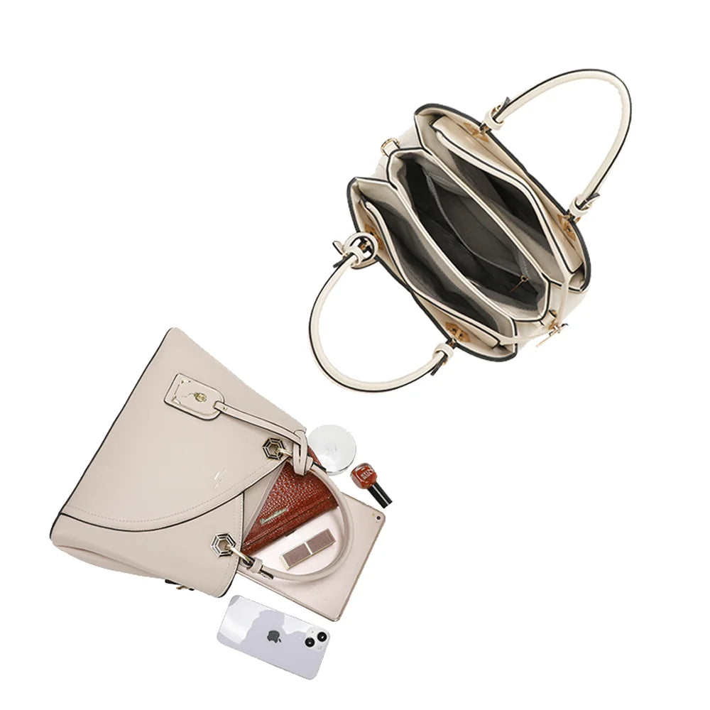 Intérieur de l’Harmonie Trio beige : trois compartiments pour ranger téléphone, maquillage et tablette – réf. M-9431