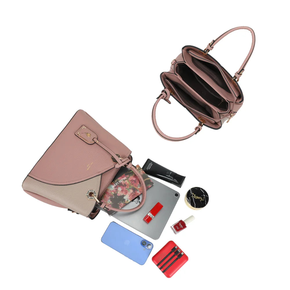 Intérieur de l’Harmonie Trio rose foncé : trois compartiments pour ranger téléphone, maquillage et tablette – réf. M-9431