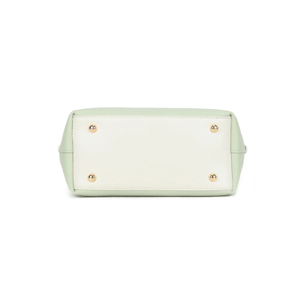 Dessous du sac Horizon Duo vert clair, base plate qui lui permet de tenir debout – réf. R-2038