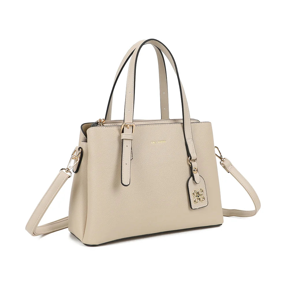 Jardin Secret beige vu de trois-quarts : silhouette structurée, boucles dorées et bandoulière amovible – réf. KJ-62047-1