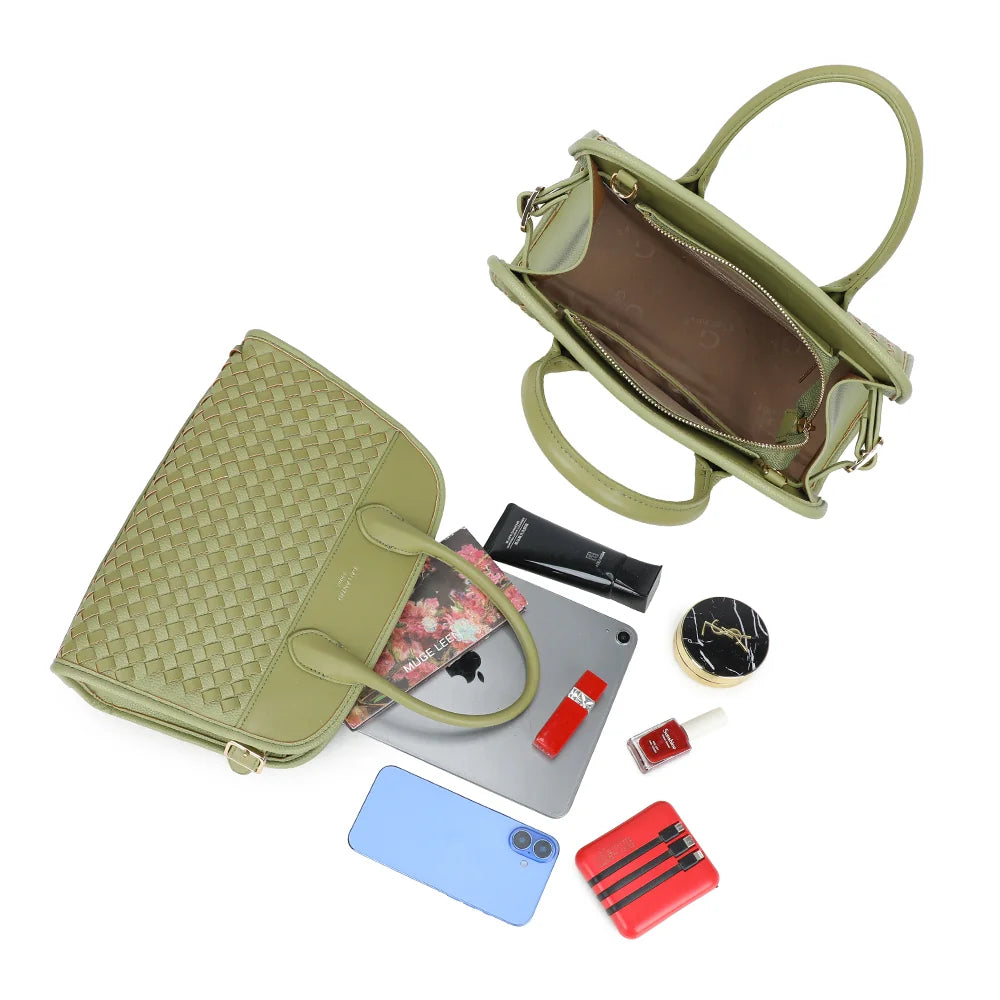 Intérieur de Juliette vert : ouverture zippée et compartiment doublé pour vos essentiels du quotidien – réf. DG-5818