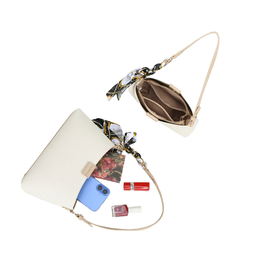 Intérieur du Kael beige/taupe : fermeture zippée et poches plaquées pour les essentiels – réf. A-9155