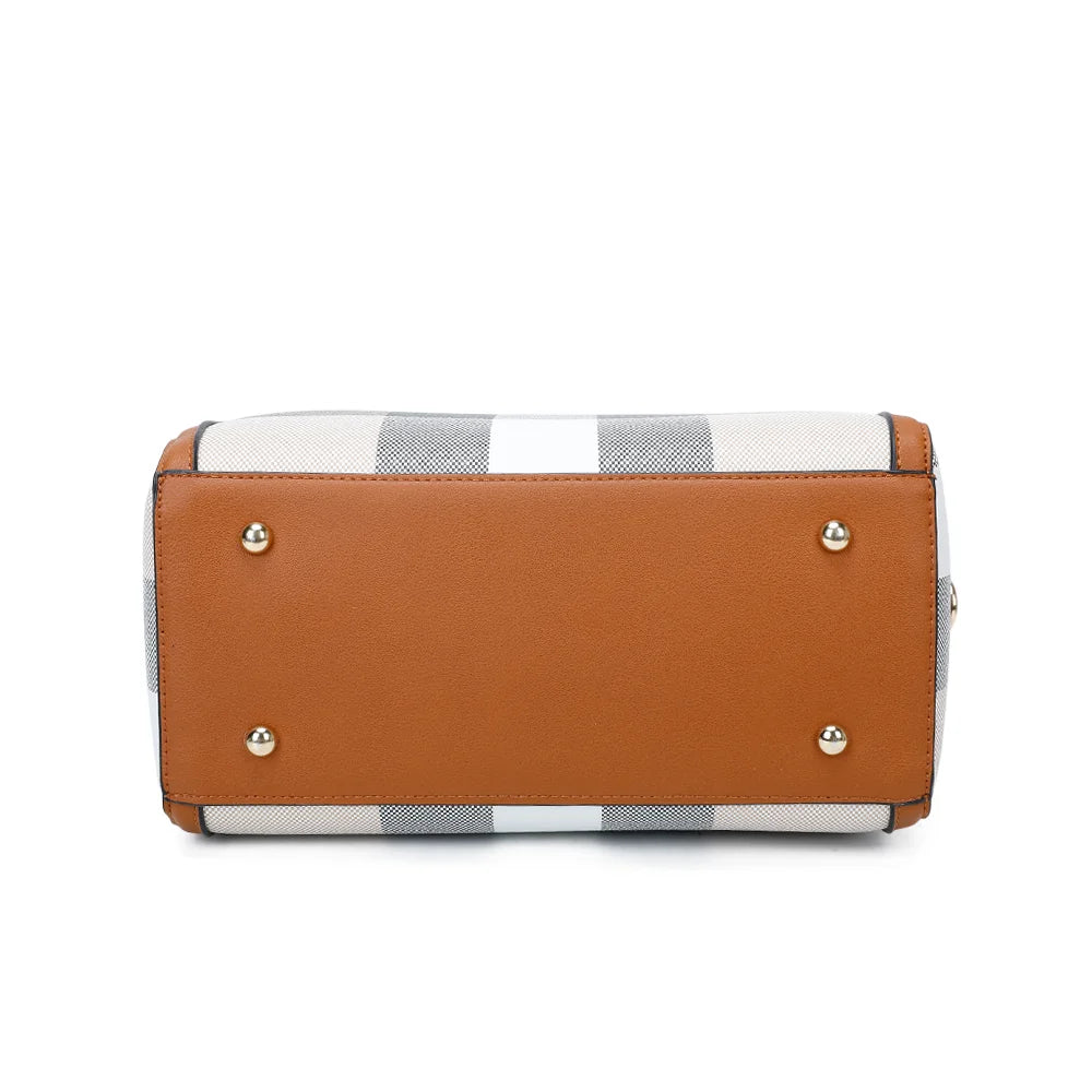 Dessous du sac L'écossaise taupe/marron, base plate qui garde la forme bowling bien structurée – réf. M-9364-5