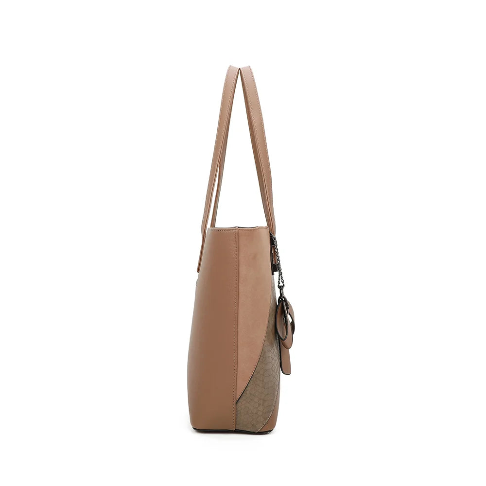 Profil de L'ingénieuse rose : 12 cm de profondeur pour les essentiels du quotidien – réf. M-9329-36