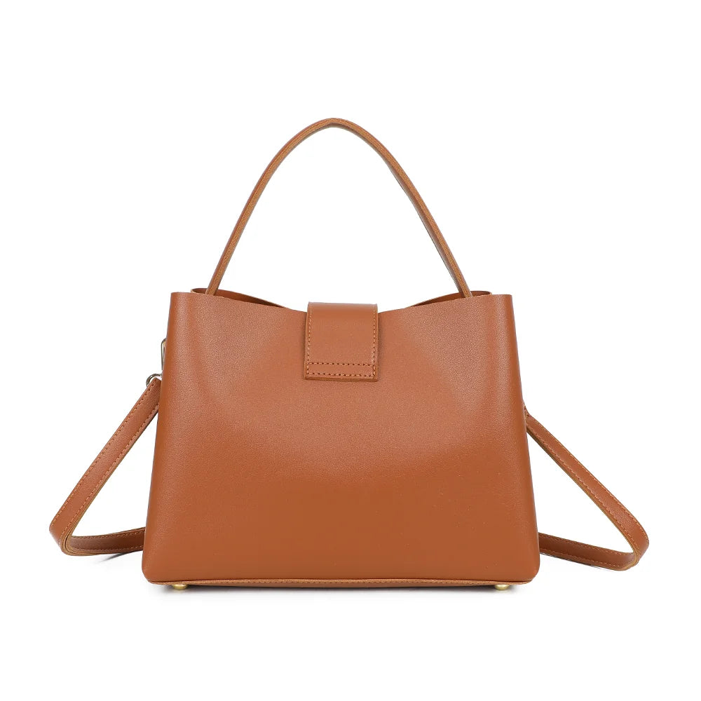 Dos du sac La Astoria marron, lignes sobres et finition synthétique lisse – réf. DQ-8709