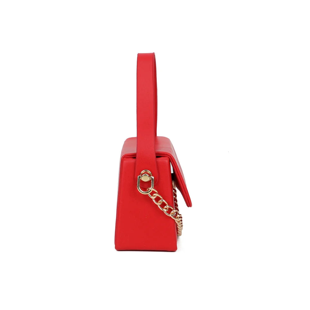 Profil de La Azurée rouge : 6 cm de profondeur et anneaux dorés pour les chaînes – réf. YL-26021