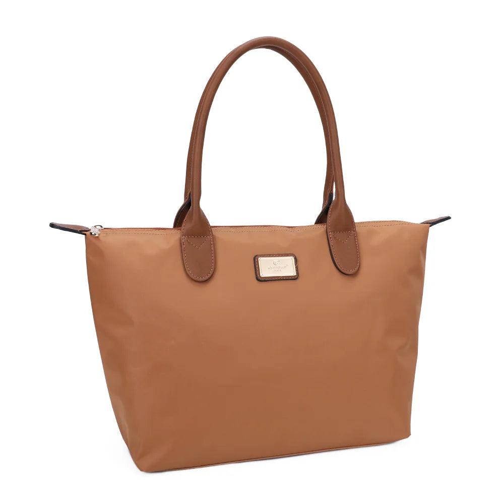 La Balade (Large) jaune foncé vu de trois quarts : forme cabas évasée et pattes de zip marron surpiquées – réf. Z-02