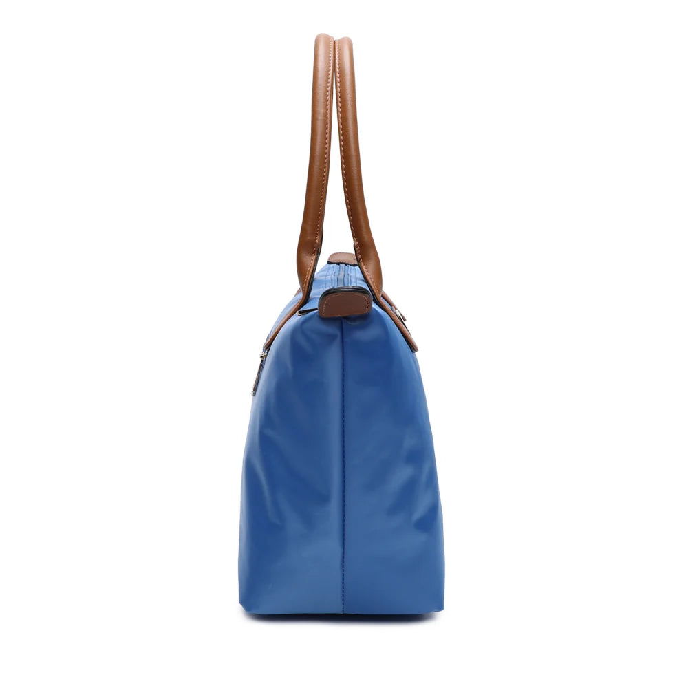 La Balade Medium bleu royal de profil : 15 cm de profondeur et forme évasée vers la fermeture éclair – réf. Z-03