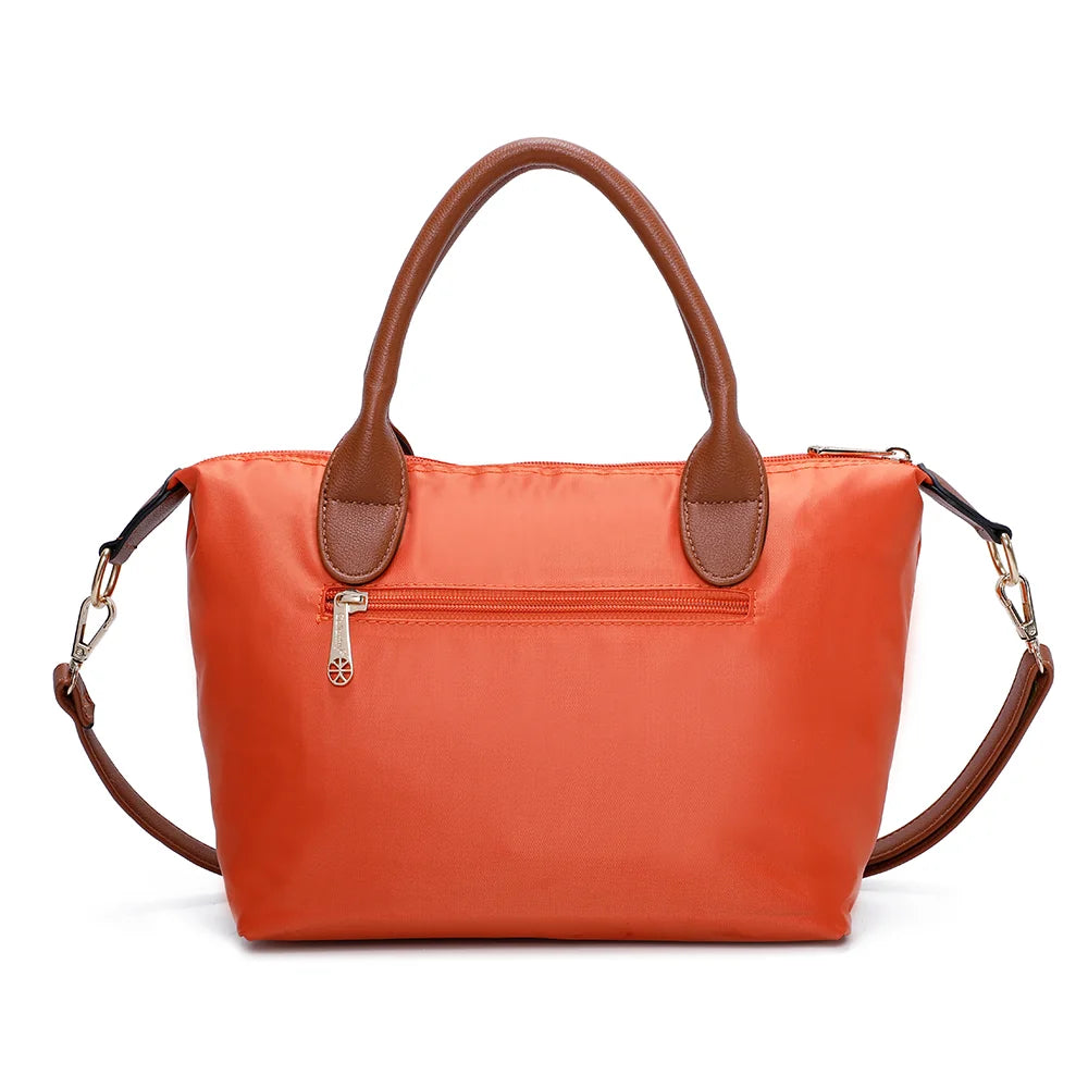 Dos de La Balade orange claire : nylon lisse et poignées en simili cuir camel – réf. Z-01