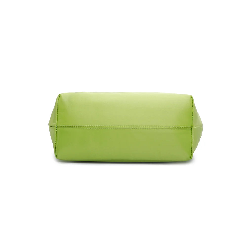 Dessous de La Balade vert pomme en nylon léger, format compact de 29 × 13 cm – réf. Z-01