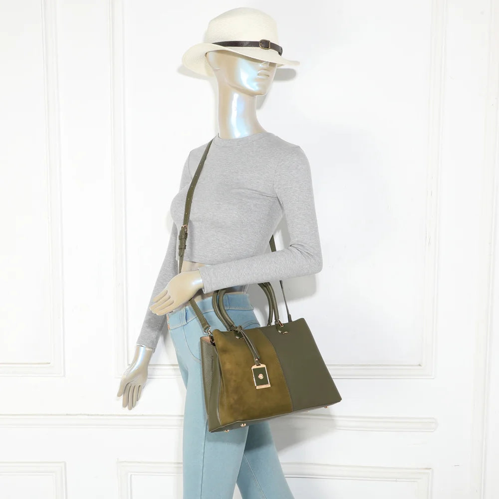 Sac à main femme La Bellamy vert foncé porté, anses et bandoulière ajustable pour varier le porté – réf. G-7507-1