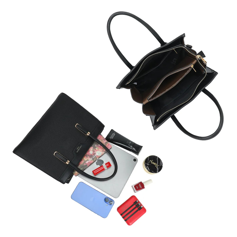 Intérieur de La Belléa noir : plusieurs compartiments, fermeture zippée, place pour une tablette – réf. M-9463