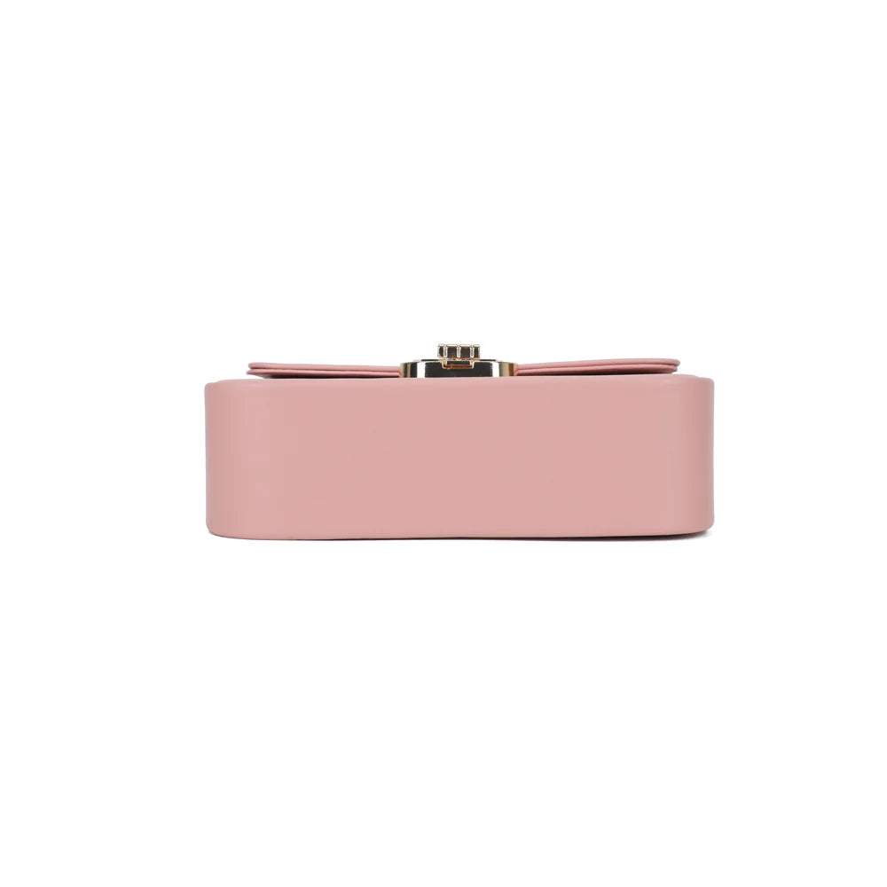 Dessous du sac La Caliane rose, base nette et finition synthétique lisse – réf. YL-26023
