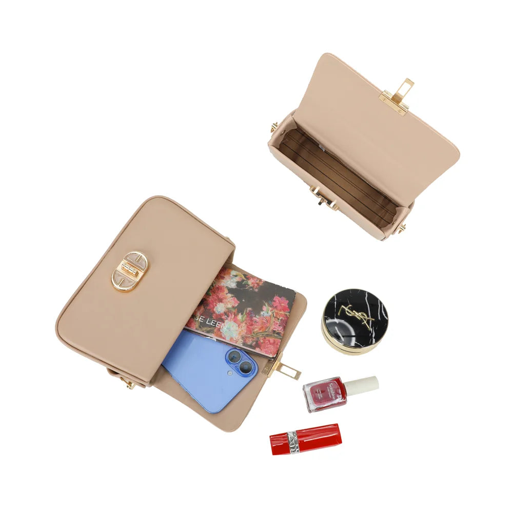 Intérieur du sac La Caliane taupe : compartiment sous rabat qui accueille un smartphone – réf. YL-26023