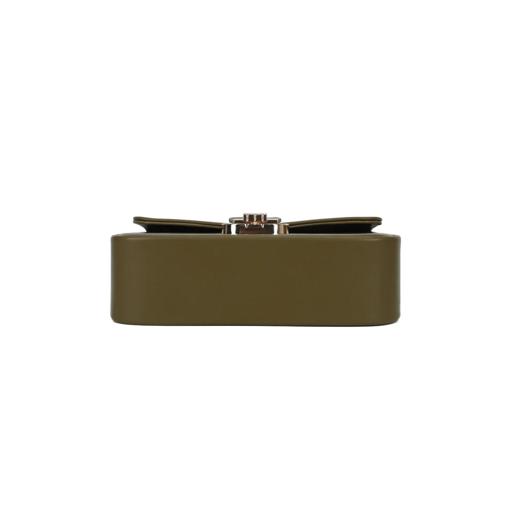 Dessous du sac La Caliane vert foncé, base nette et finition synthétique lisse – réf. YL-26023