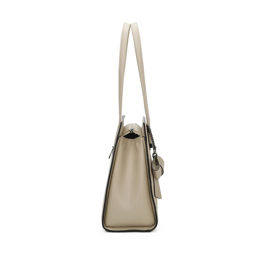 Profil de La Célestine taupe : une profondeur de 12 cm pour ranger vos essentiels – réf. G-7372