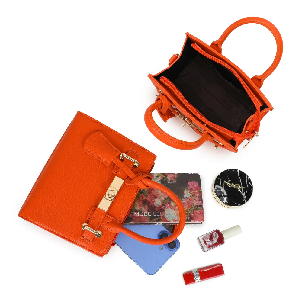 Intérieur compartimenté de La Colette orange avec fermeture zippée, pour le téléphone et les essentiels – réf. R-2059