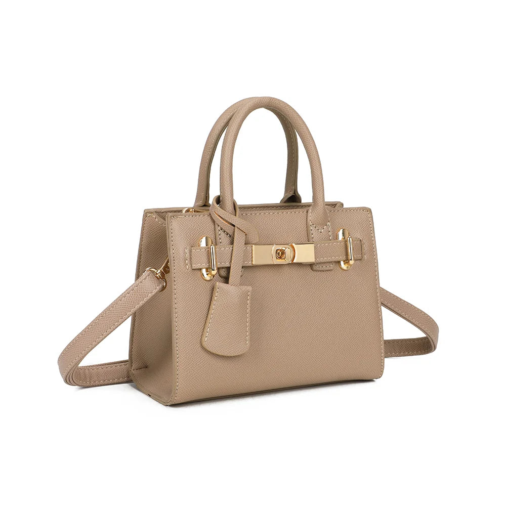 La Colette taupe vue de trois quarts : silhouette structurée, sangle frontale et clochette décorative – réf. R-2059