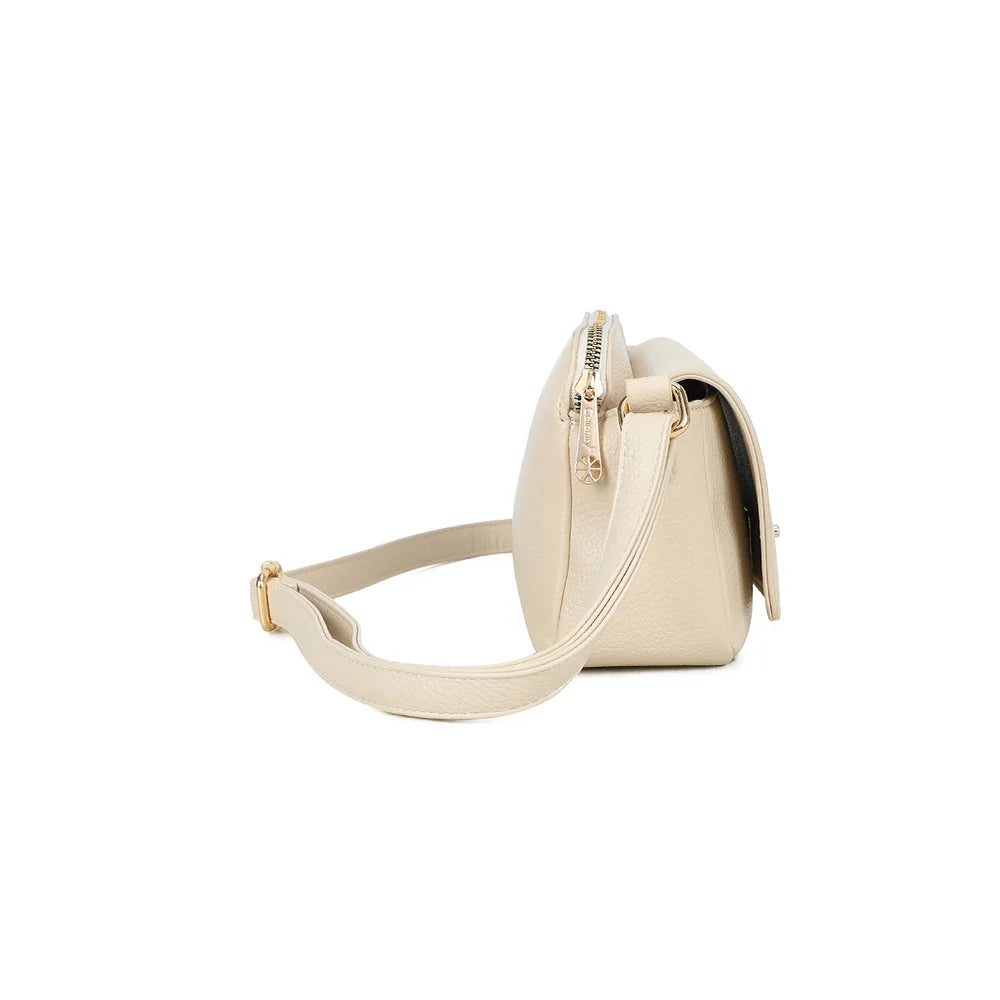 Profil du La Divine beige : format compact de 8 cm de profondeur et zip du compartiment principal – réf. R-2050