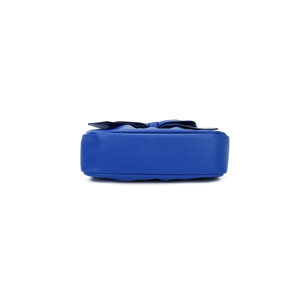 Dessous de La Douce en bleu : une base compacte de 25 × 7 cm qui garde une silhouette fine – réf. Z-83050
