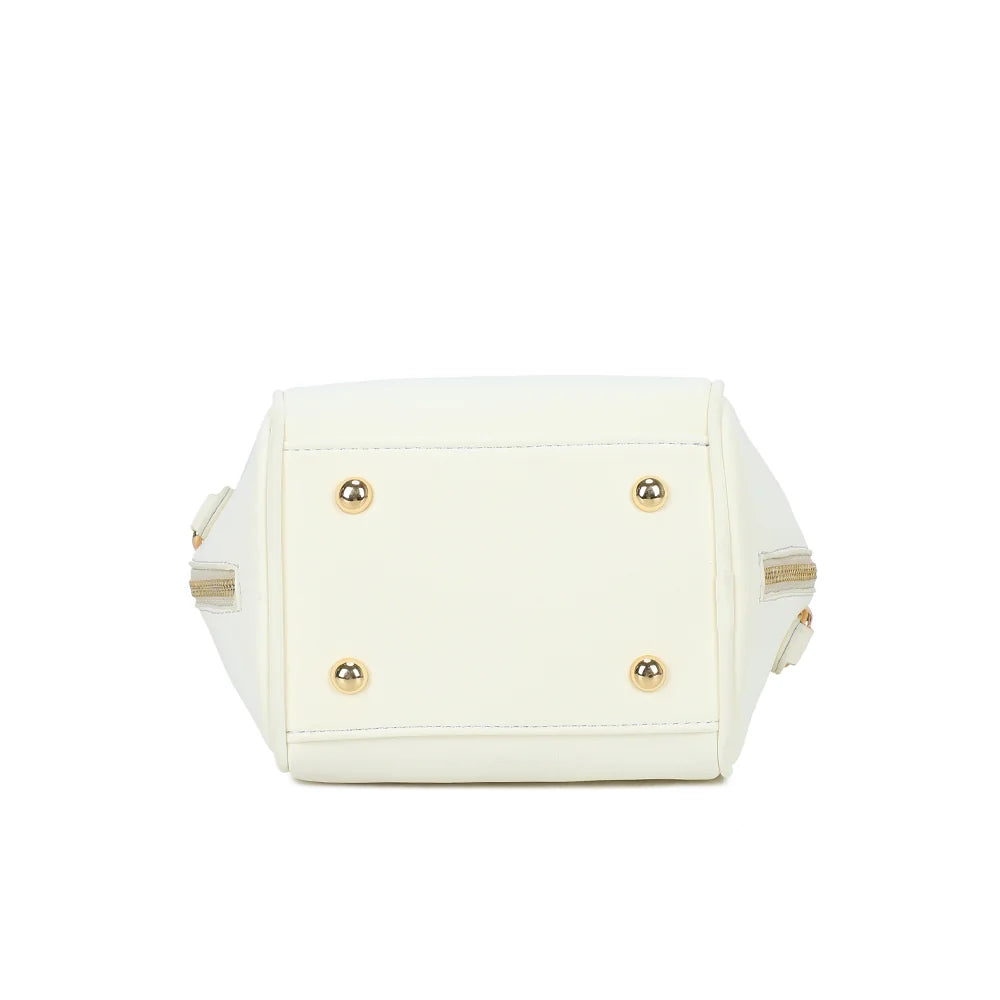 Dessous de La Féerie blanc : base compacte de 15 × 12 cm et surpiqûres ton sur ton – réf. R-2052