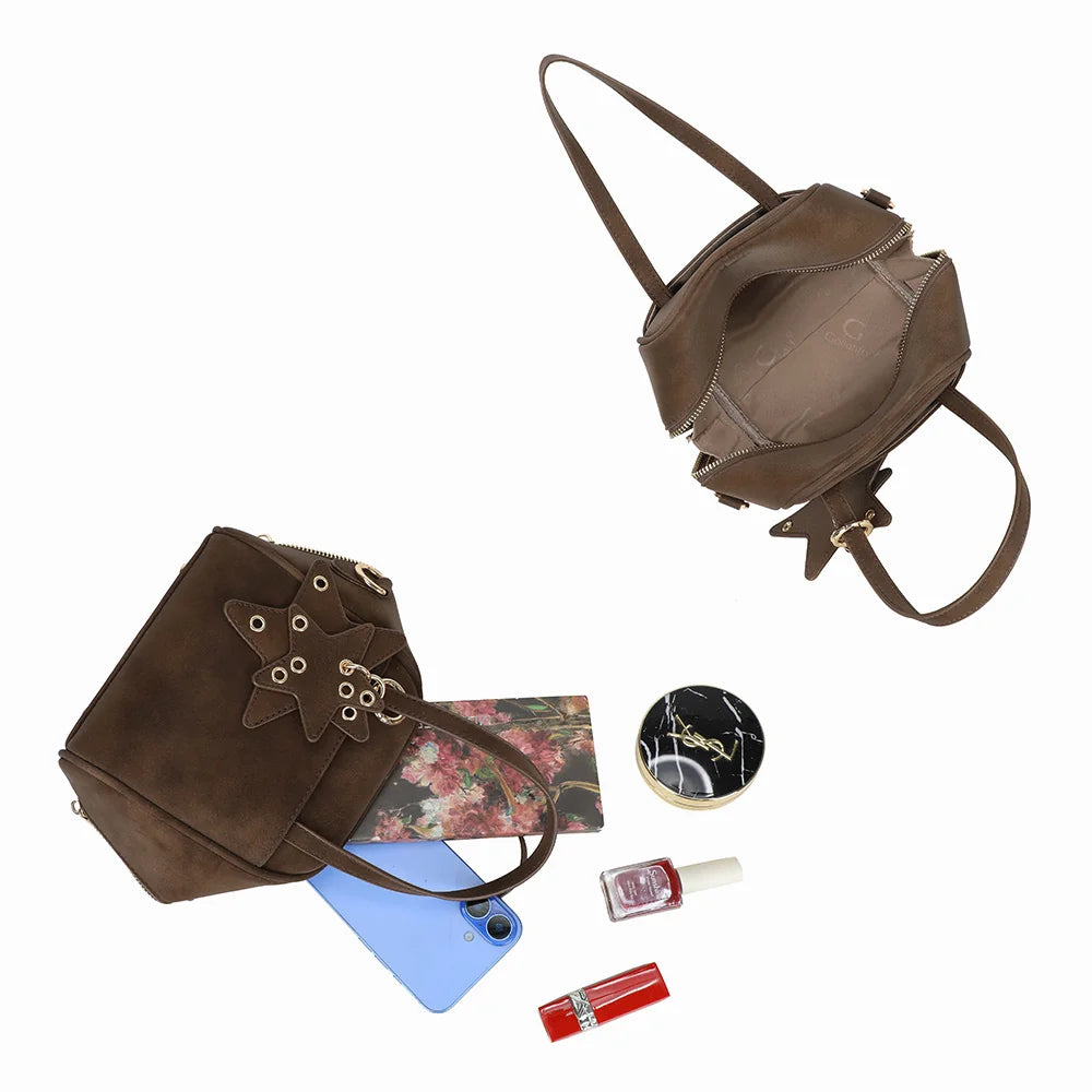 Intérieur de La Féerie café : ouverture zippée et doublure synthétique pour téléphone et rouge à lèvres – réf. R-2052