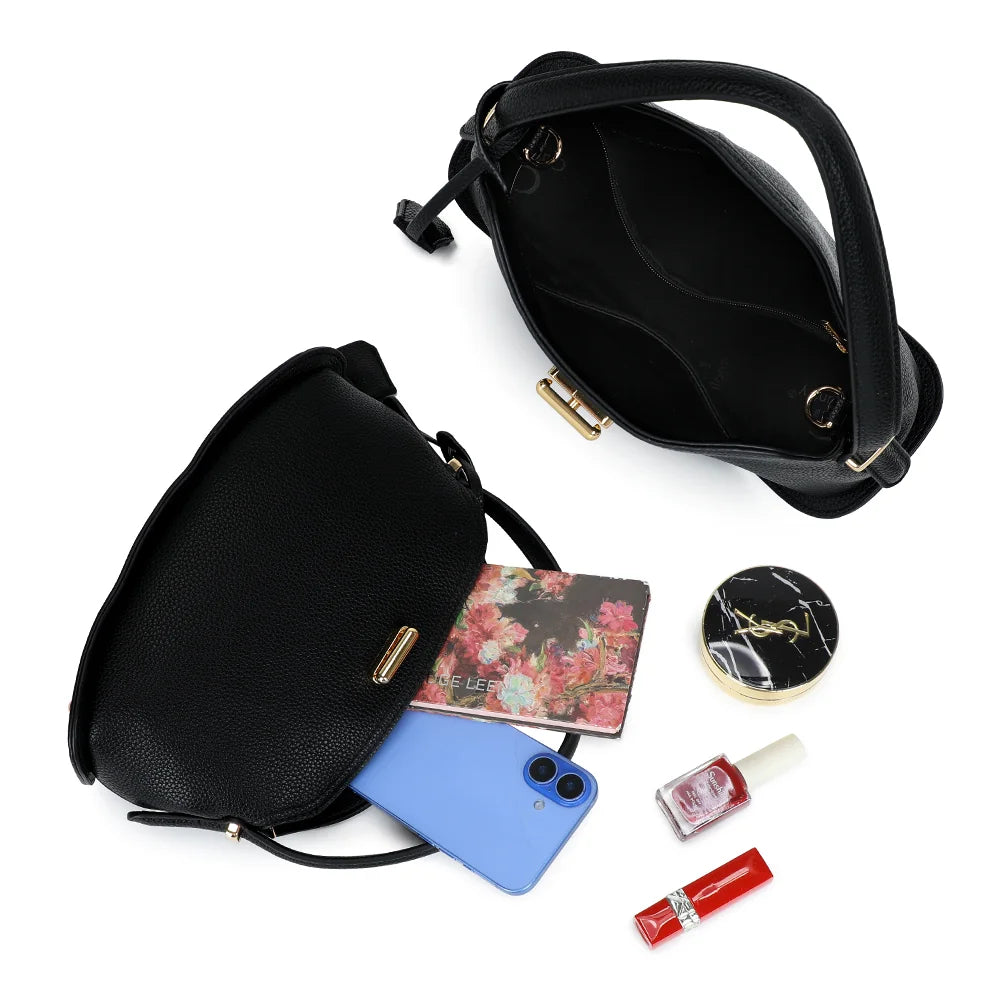 Intérieur du sac La Isée noir : compartiment principal pour téléphone, carnet et maquillage – réf. R-2063